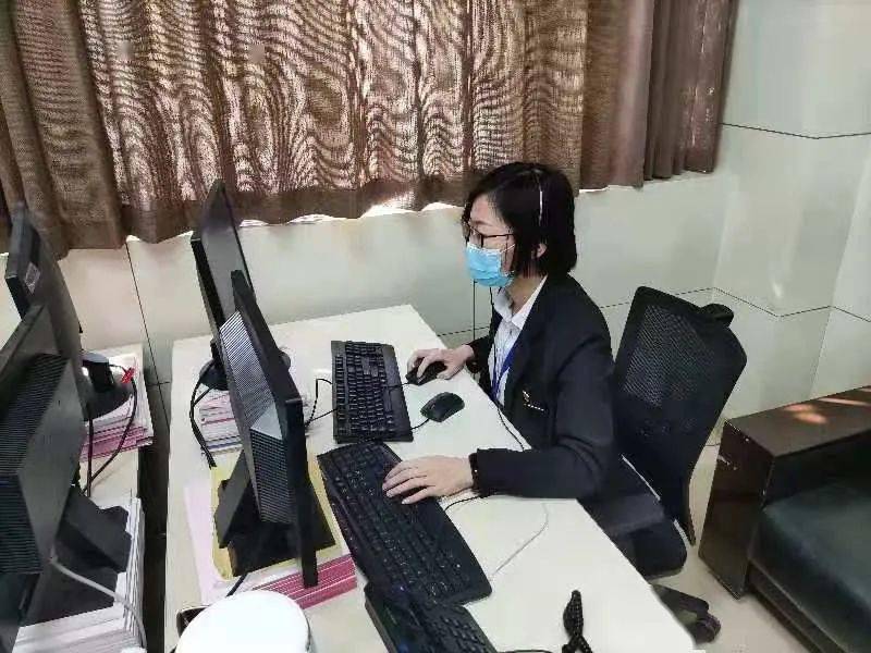 上海24小时套医保卡(上海24小时套医保卡的银行)